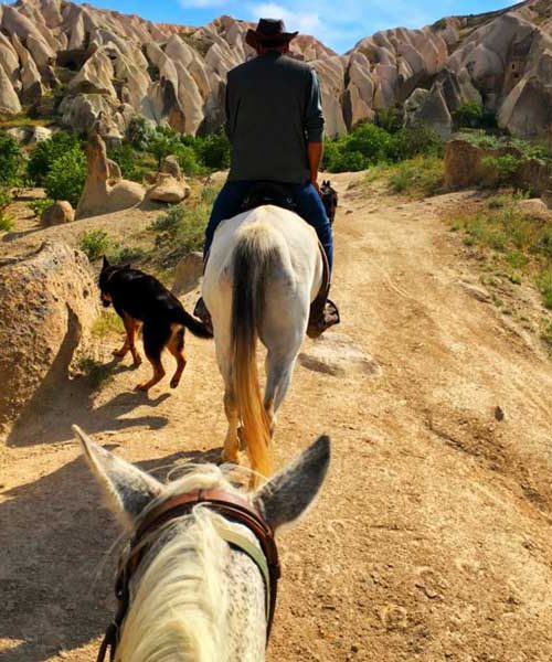 cappadocia-horseback-riding1